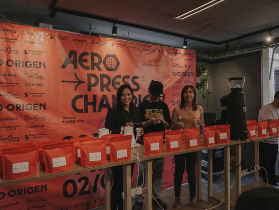 Valencia is coffee -176